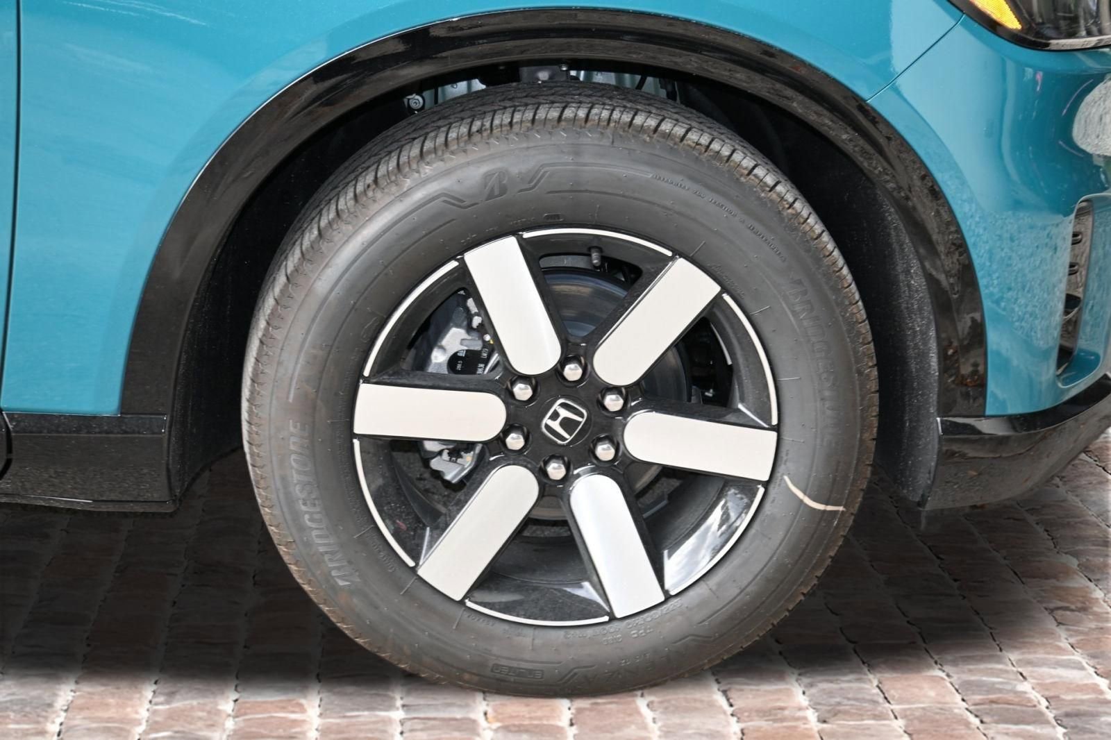 New 2026 Honda Prologue Touring image 37