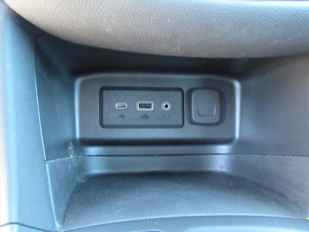 Used 2023 Chevrolet Equinox RS image 26