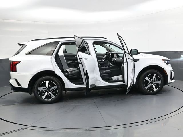 Used 2023 Kia Sorento S w/ Panoramic Sunroof Package image 35