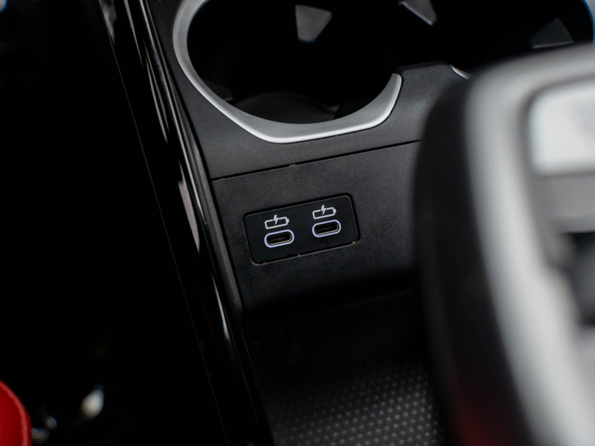 Certified 2025 BMW X2 xDrive28i image 21