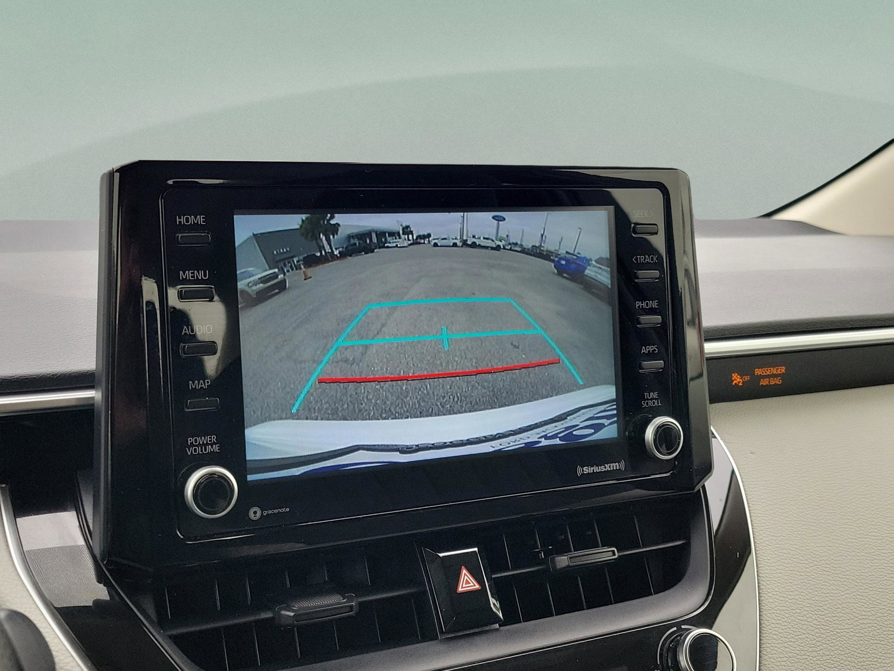 Used 2022 Toyota Corolla LE image 14