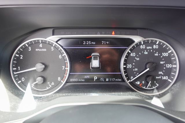Used 2024 Nissan Pathfinder S AWD/4WD image 15
