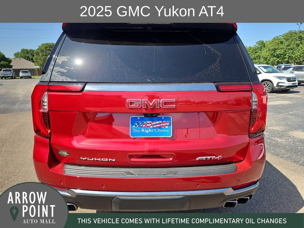 Used 2025 GMC Yukon AT4 w/ AT4 Premium Package AWD/4WD image 10