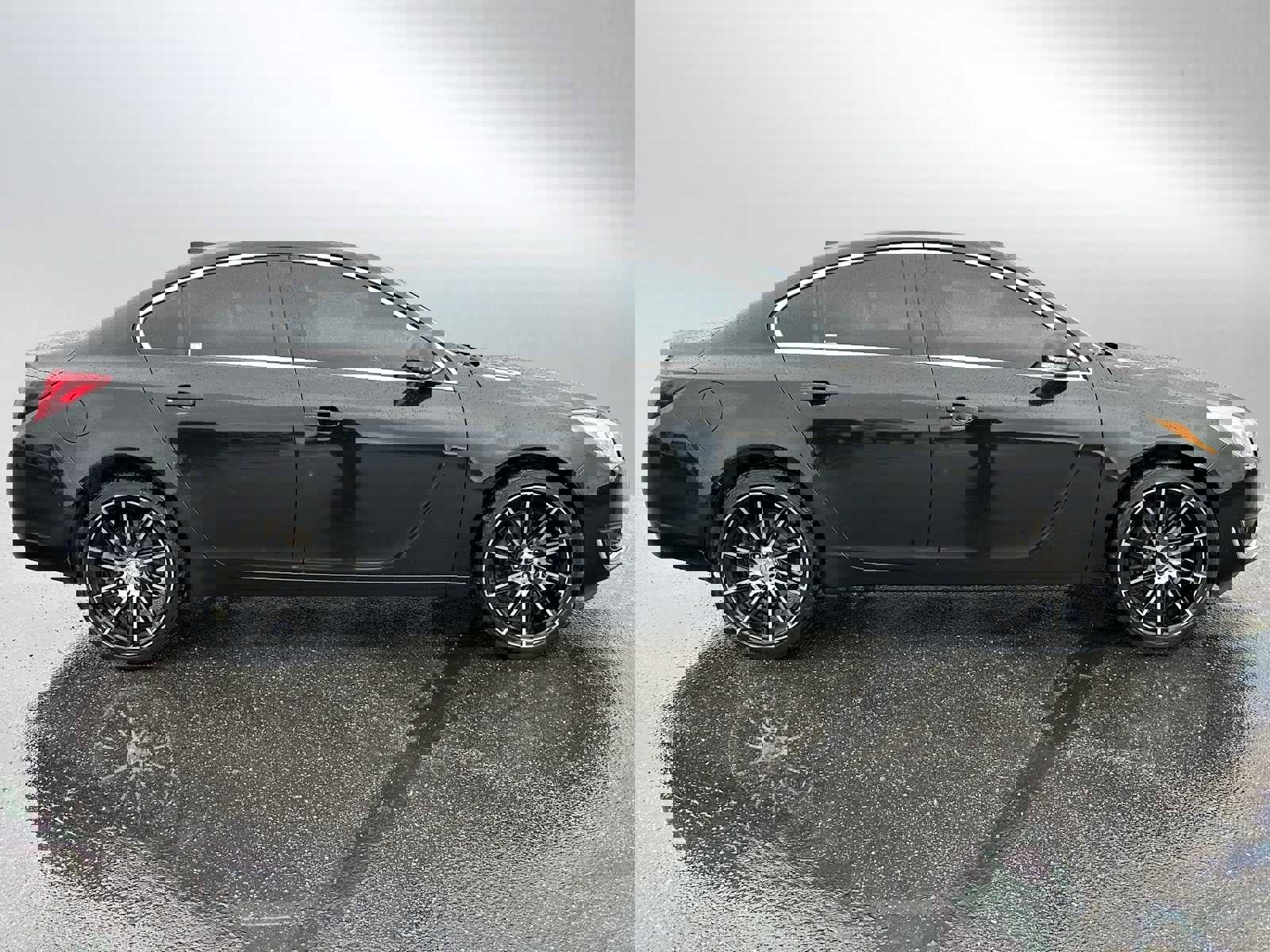 Used 2017 Buick Regal Premium w/ Driver Confidence Package #1 image 2