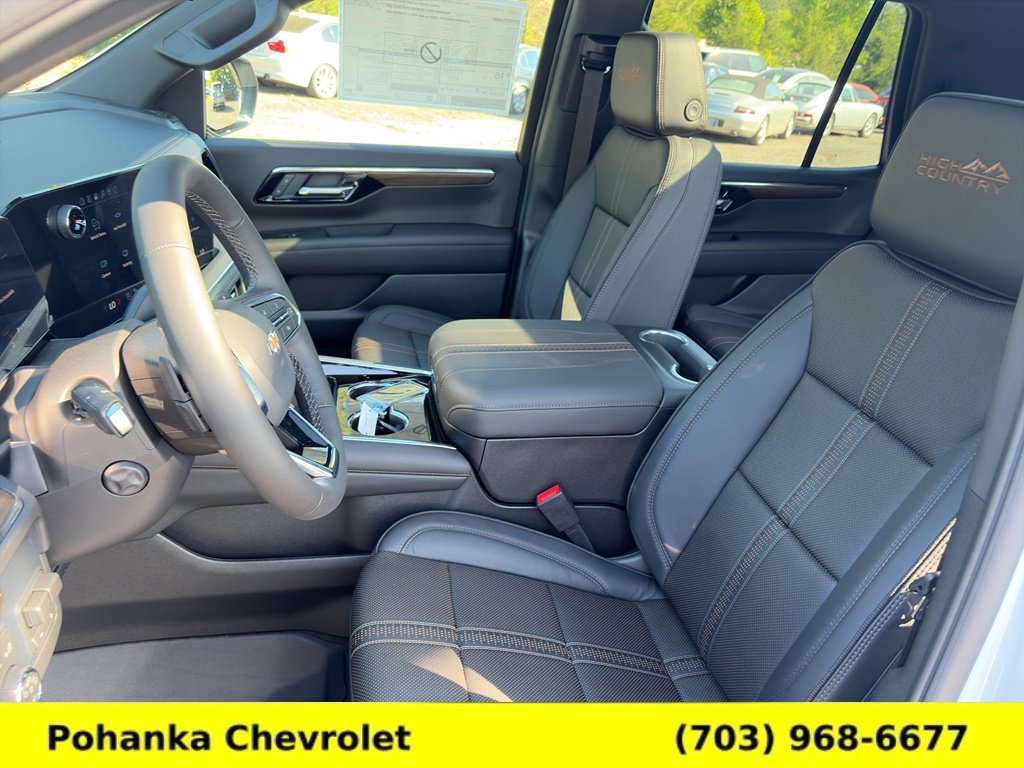 New 2026 Chevrolet Tahoe High Country w/ Sun And Tow Package AWD/4WD image 26
