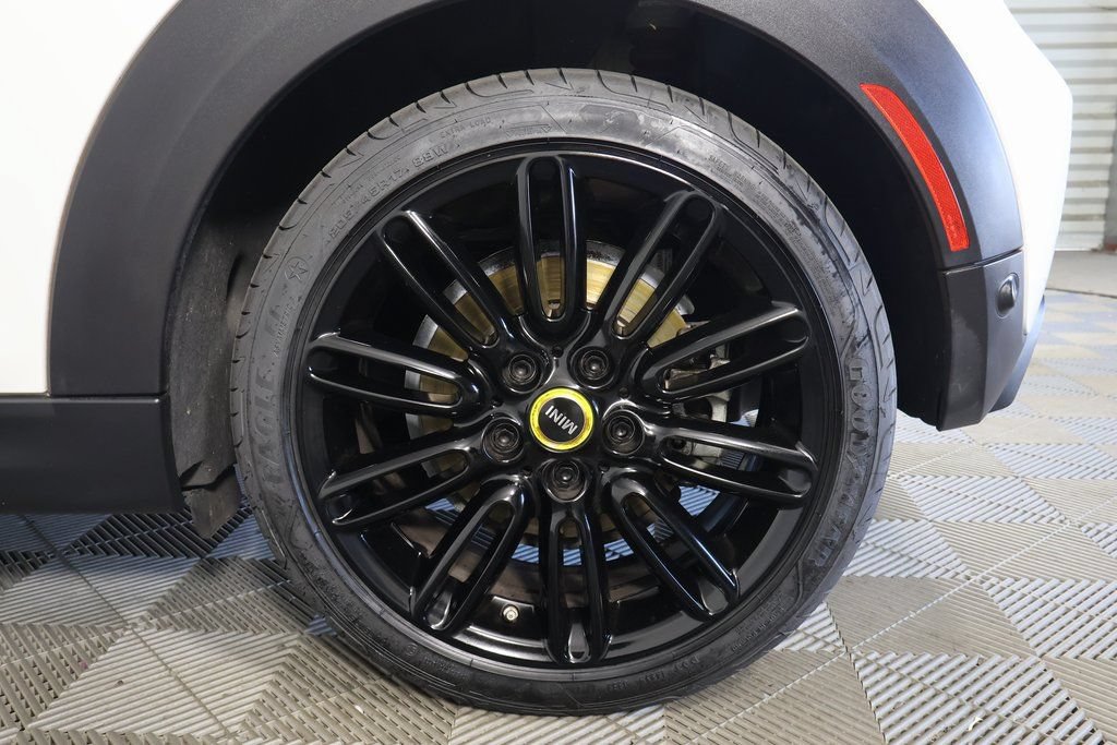 Certified 2024 MINI Cooper SE FWD image 15