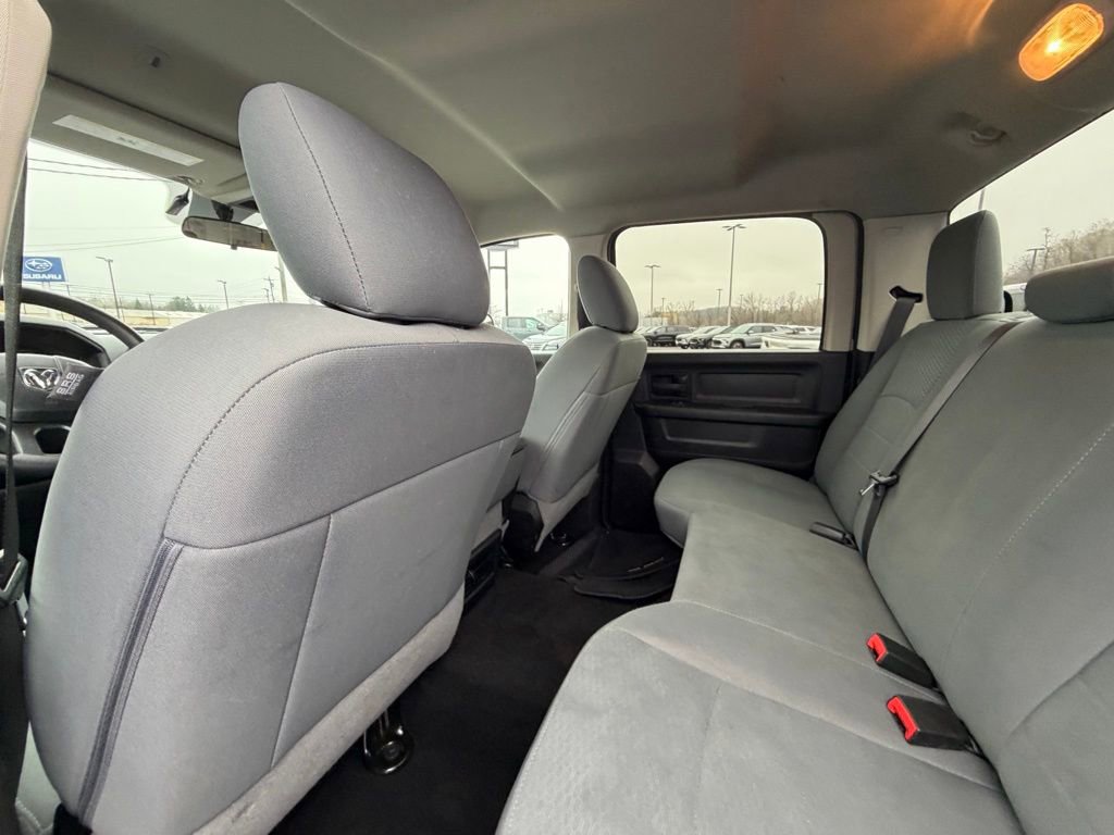 Used 2018 RAM 2500 Tradesman w/ Chrome Appearance Group image 23