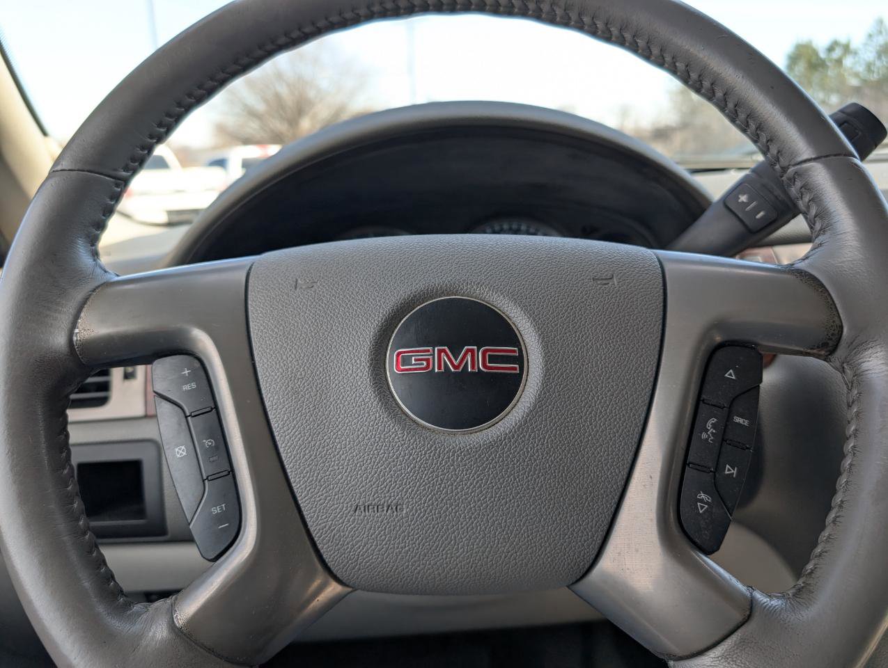 Used 2010 GMC Sierra 3500 SLT image 13