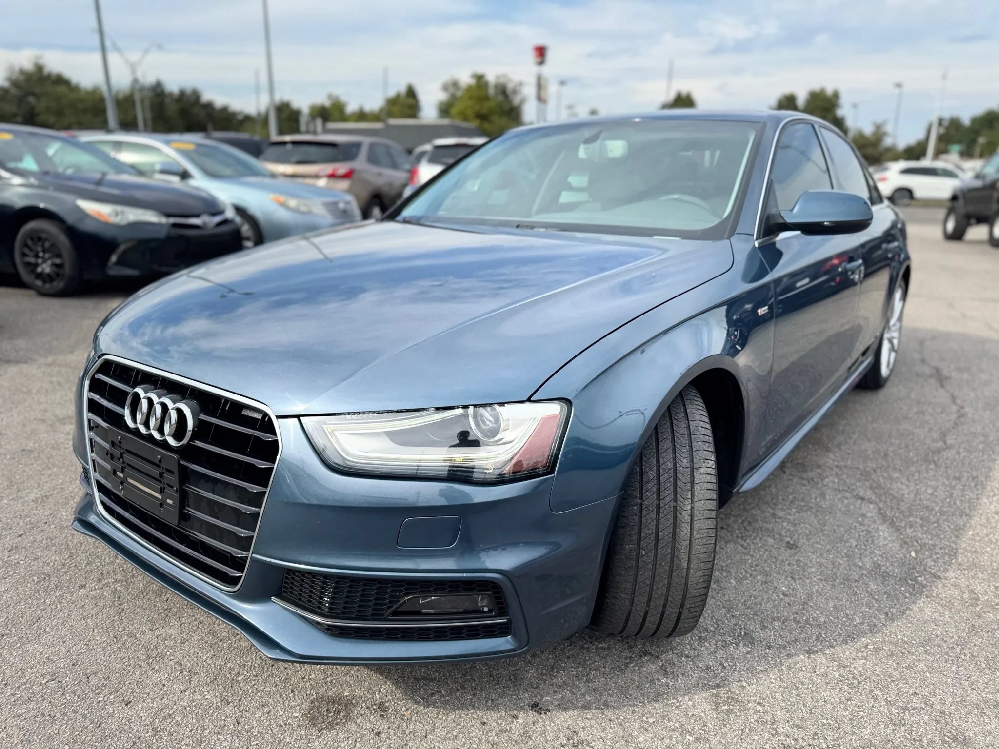 Used 2015 Audi A4 2.0T Premium Plus w/ Technology Package FWD image 7
