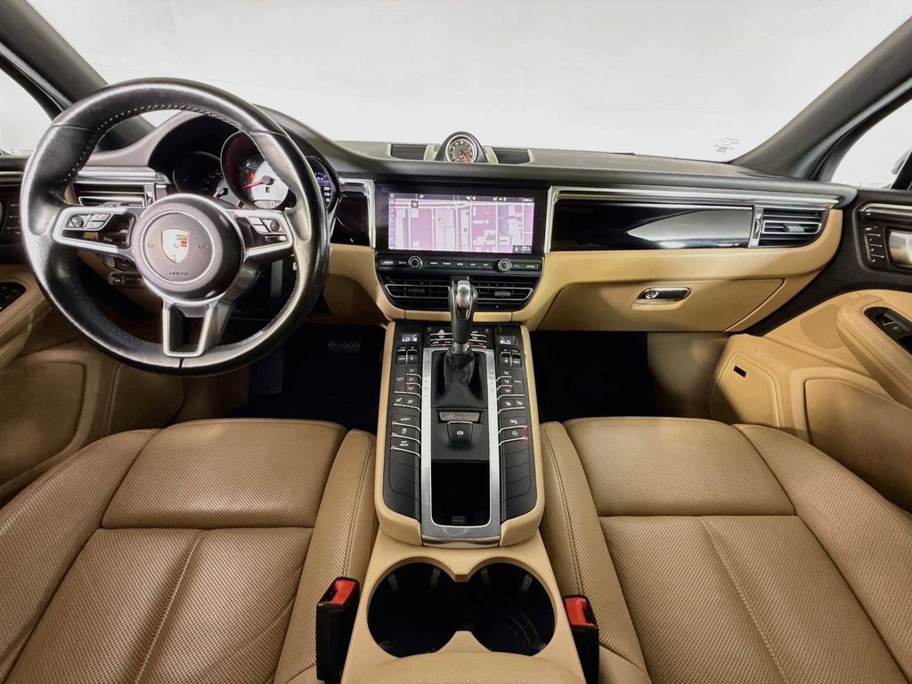 Certified 2019 Porsche Macan S AWD/4WD image 11