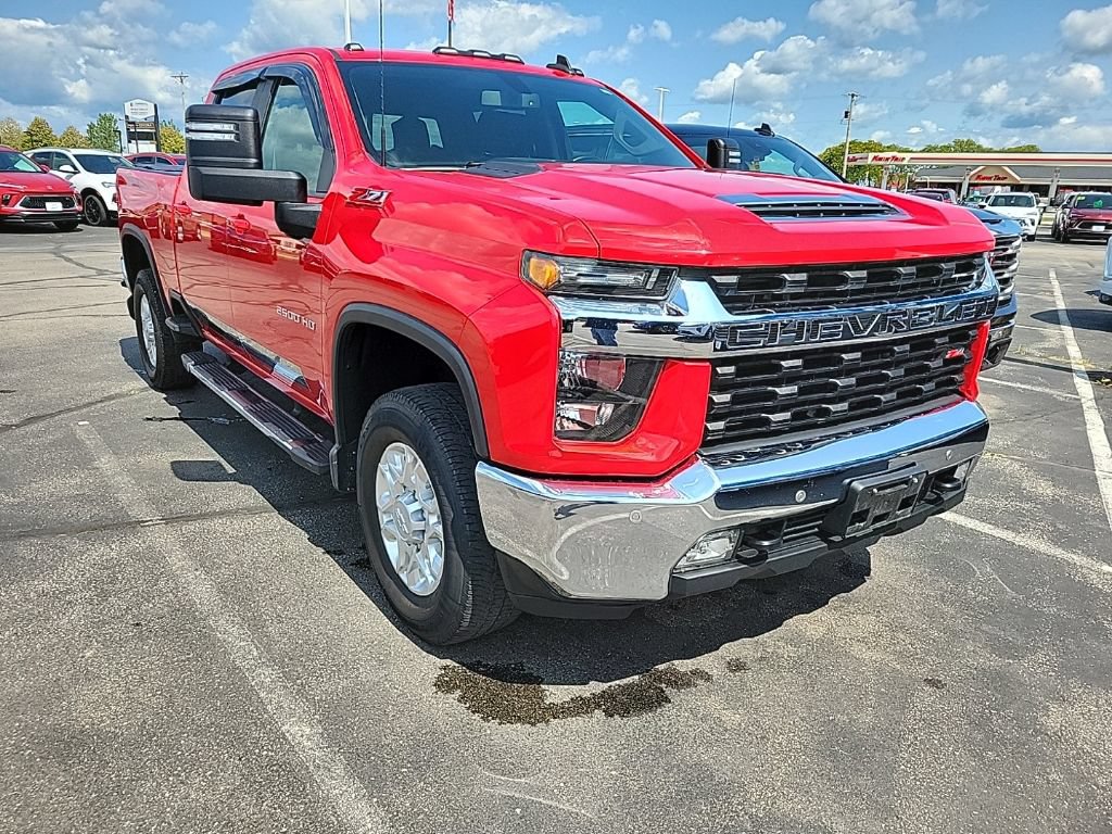 Used 2020 Chevrolet Silverado 2500 LT w/ All Star Edition AWD/4WD image 3