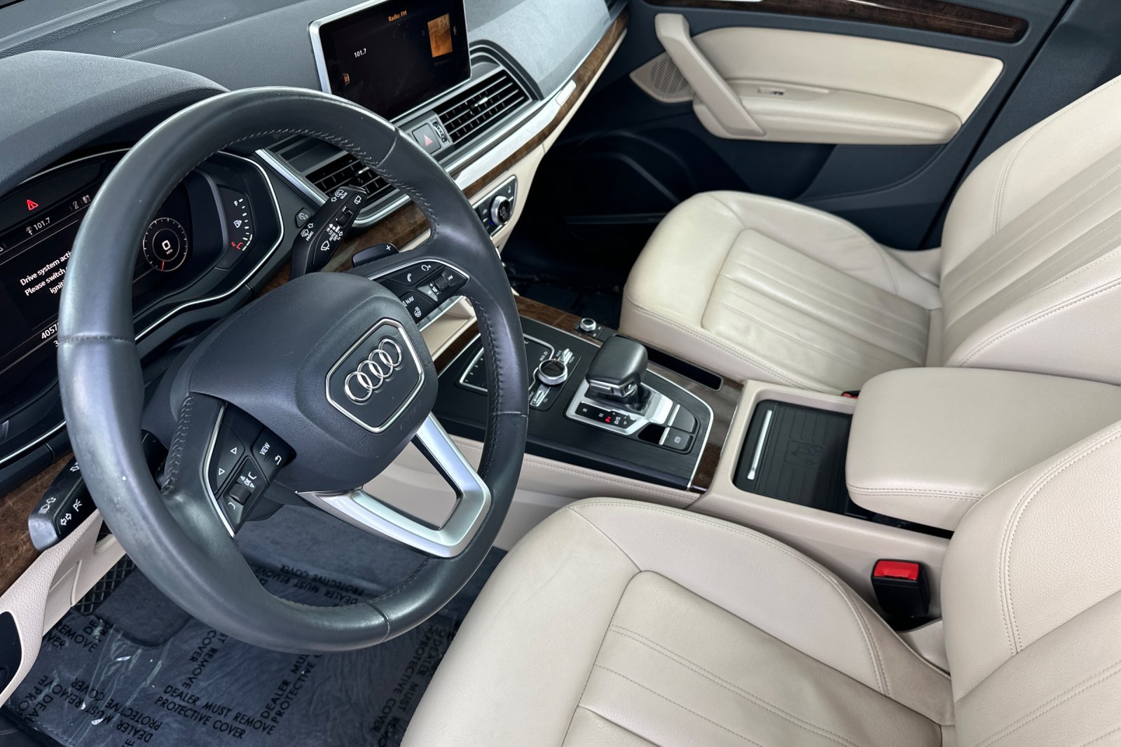 Used 2020 Audi Q5 2.0T Premium Plus w/ Premium Plus Package AWD/4WD image 10