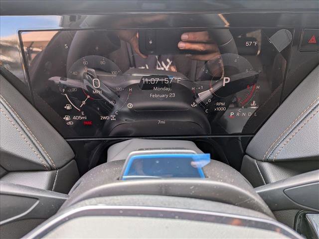 New 2026 GMC Yukon XL AT4 w/ AT4 Premium Plus Package image 11