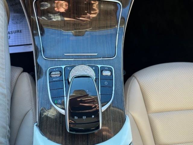 Used 2015 Mercedes-Benz C 300 4MATIC Sedan image 24