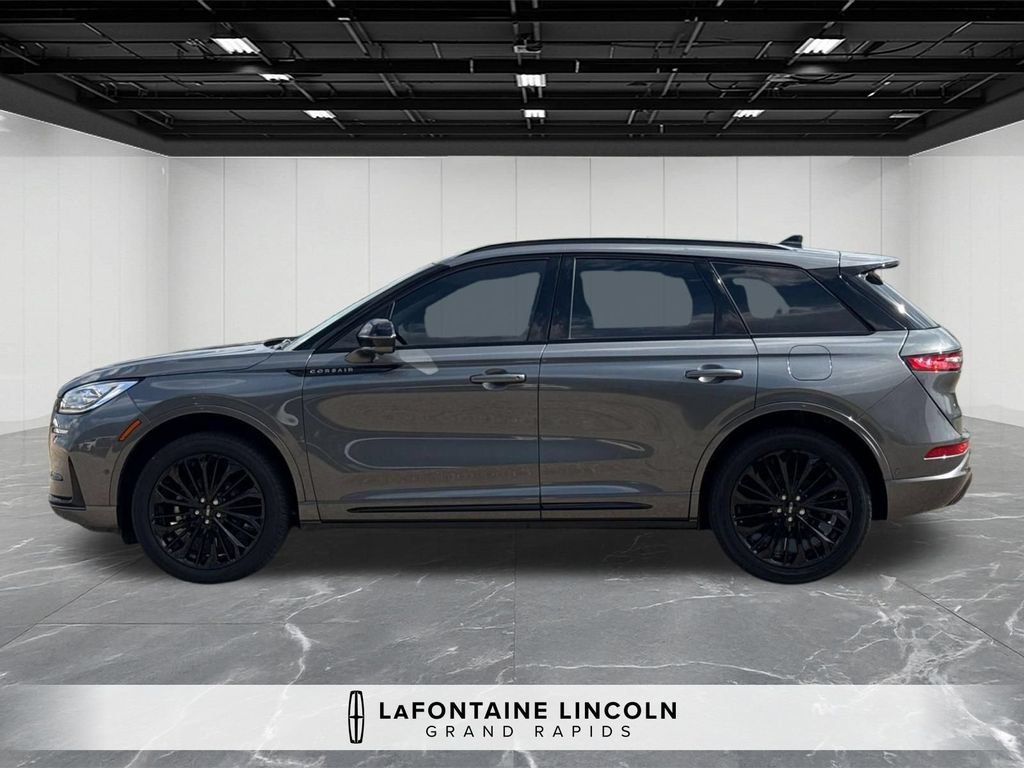 Certified 2023 Lincoln Corsair Reserve w/ Equipment Group 202A AWD/4WD image 2