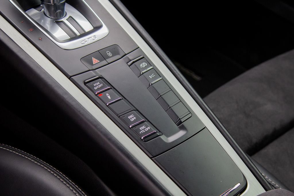 Used 2015 Porsche 911 GT3 RWD image 19