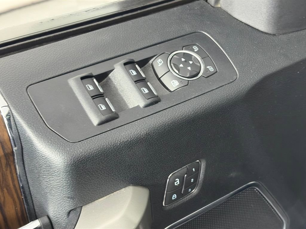 Used 2020 Ford F150 Lariat w/ Equipment Group 502A Luxury AWD/4WD image 26