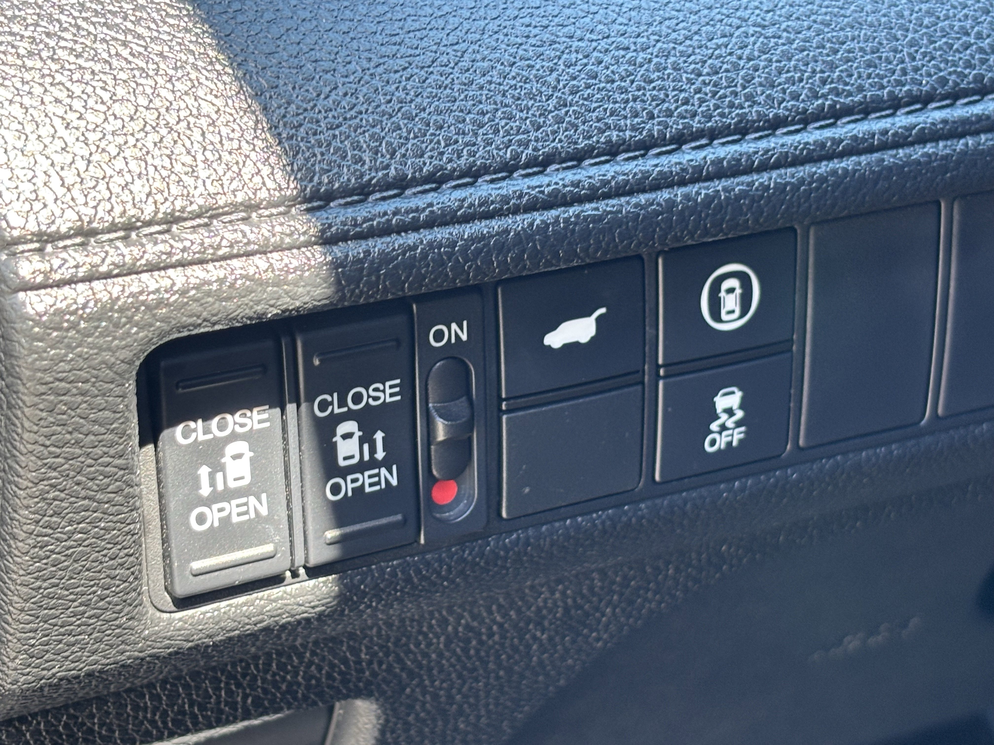 Used 2024 Honda Odyssey EX-L image 33