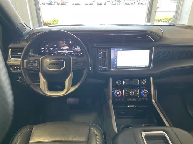 Used 2023 GMC Yukon Denali AWD/4WD image 19
