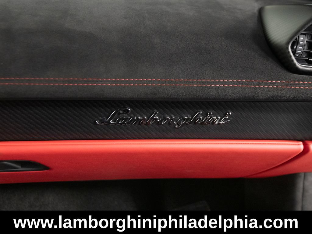 Used 2023 Lamborghini Huracan Tecnica RWD image 36