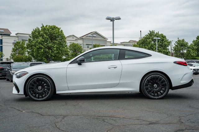 New 2026 Mercedes-Benz CLE 300 4MATIC Coupe image 4