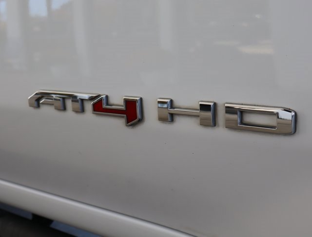 Used 2021 GMC Sierra 2500 AT4 image 57