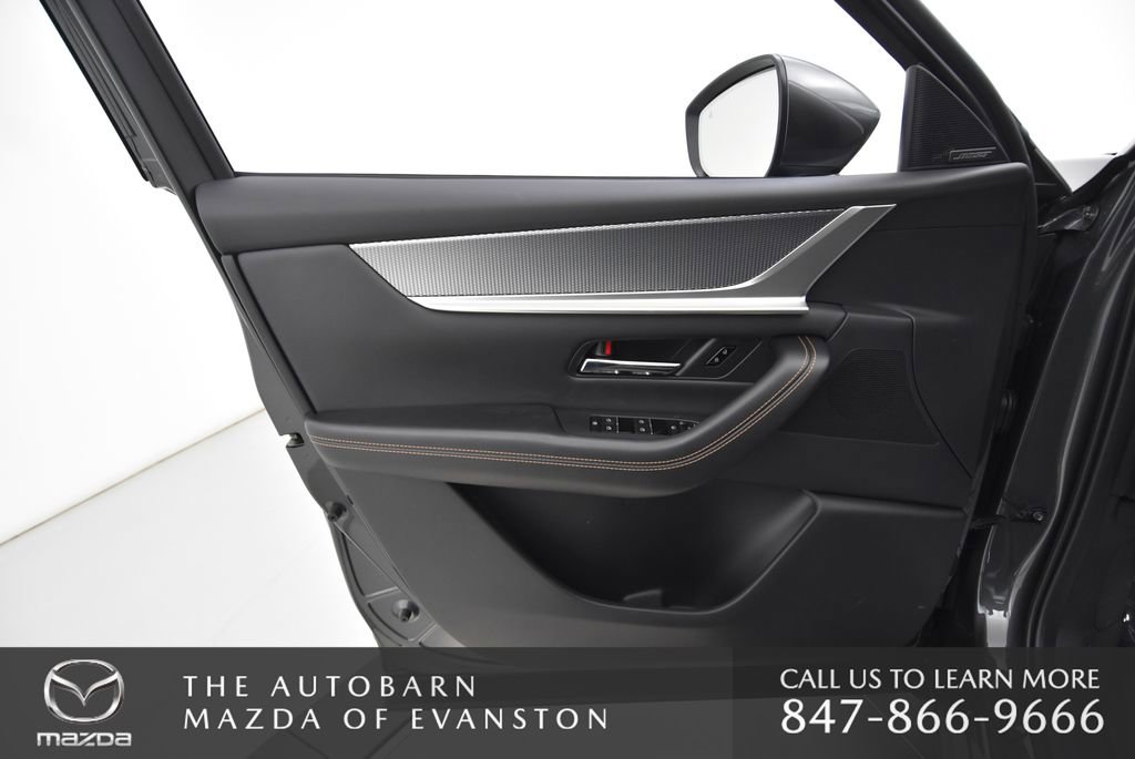 New 2026 MAZDA CX-90 Plug-In Hybrid w/ Premium Plus image 32