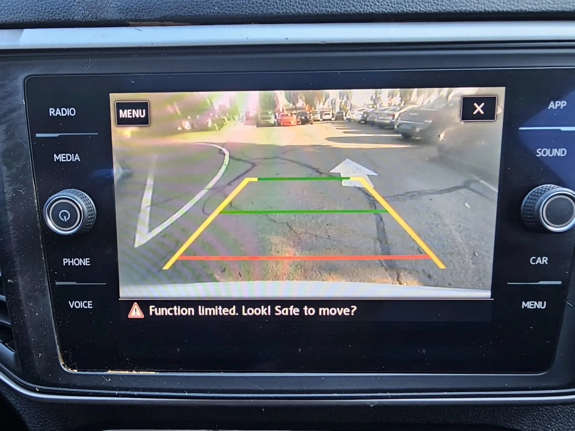 Used 2021 Volkswagen Atlas SE w/ Panoramic Sunroof Package FWD image 24