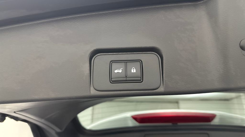 Certified 2023 Nissan Rogue SV w/ SV Premium Package image 26