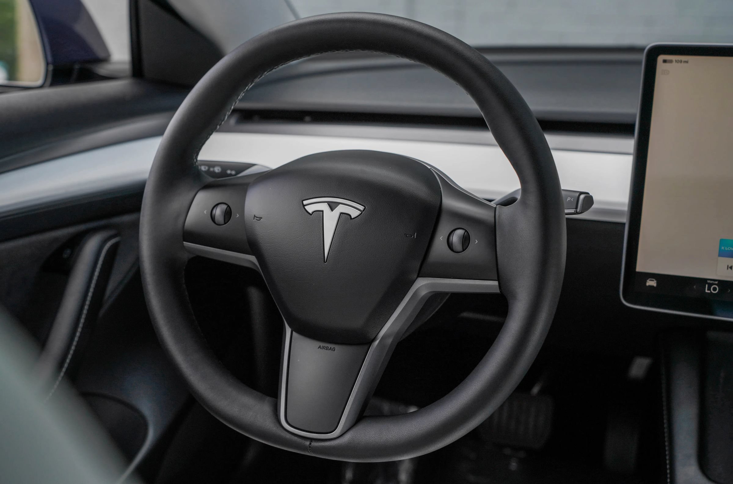 Used 2023 Tesla Model 3 Standard Range RWD image 15
