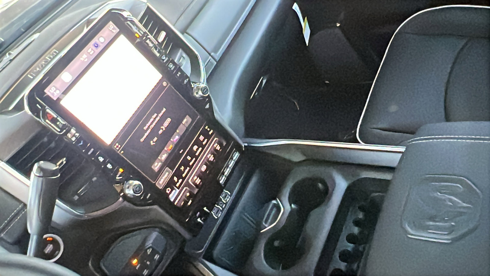 New 2025 RAM 2500 Laramie image 33