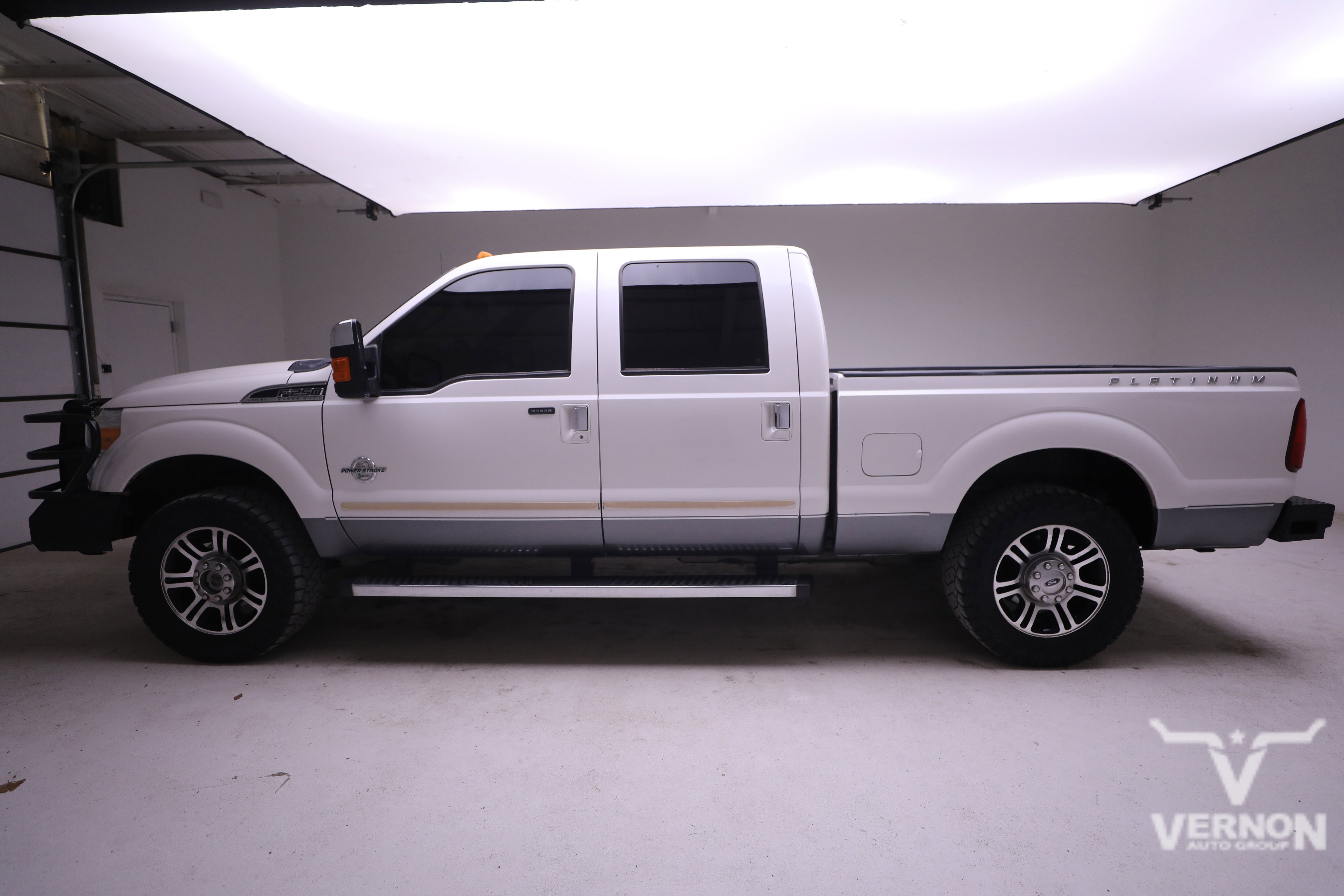 Used 2014 Ford F250 Platinum w/ FX4 Off-Road Package image 2
