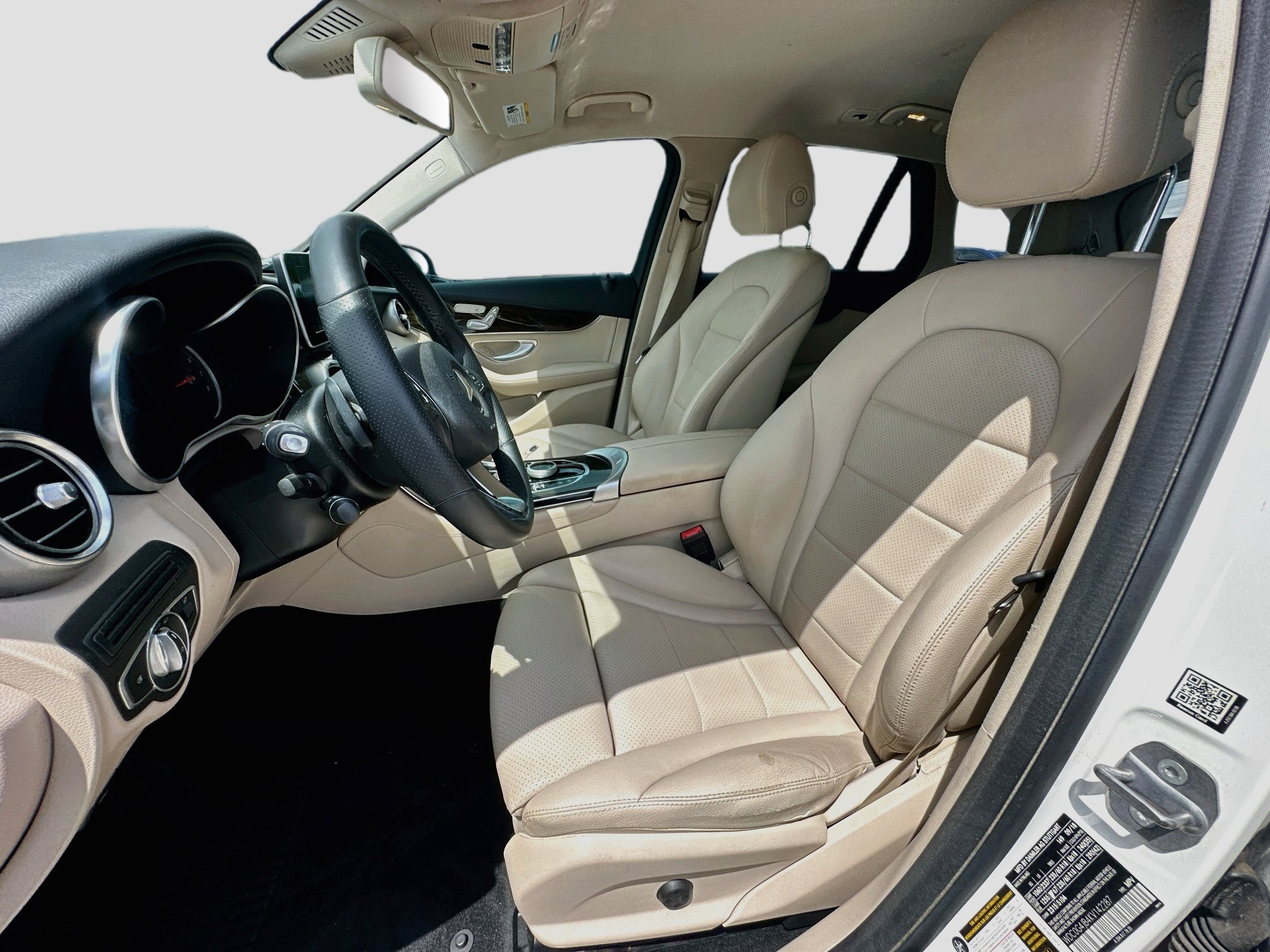 Used 2019 Mercedes-Benz GLC 300 image 20
