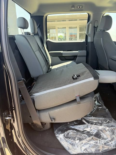 New 2026 Ford F250 XL w/ STX Appearance Package AWD/4WD image 20