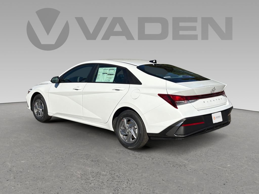 New 2026 Hyundai Elantra SE image 20