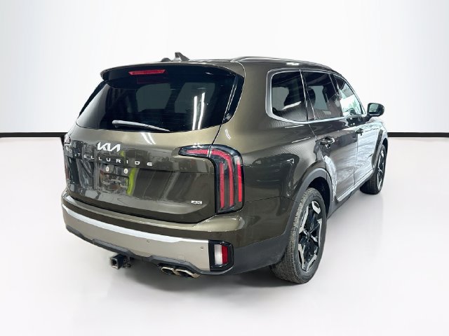 Certified 2023 Kia Telluride EX w/ EX Captain's Chair Package AWD/4WD image 7