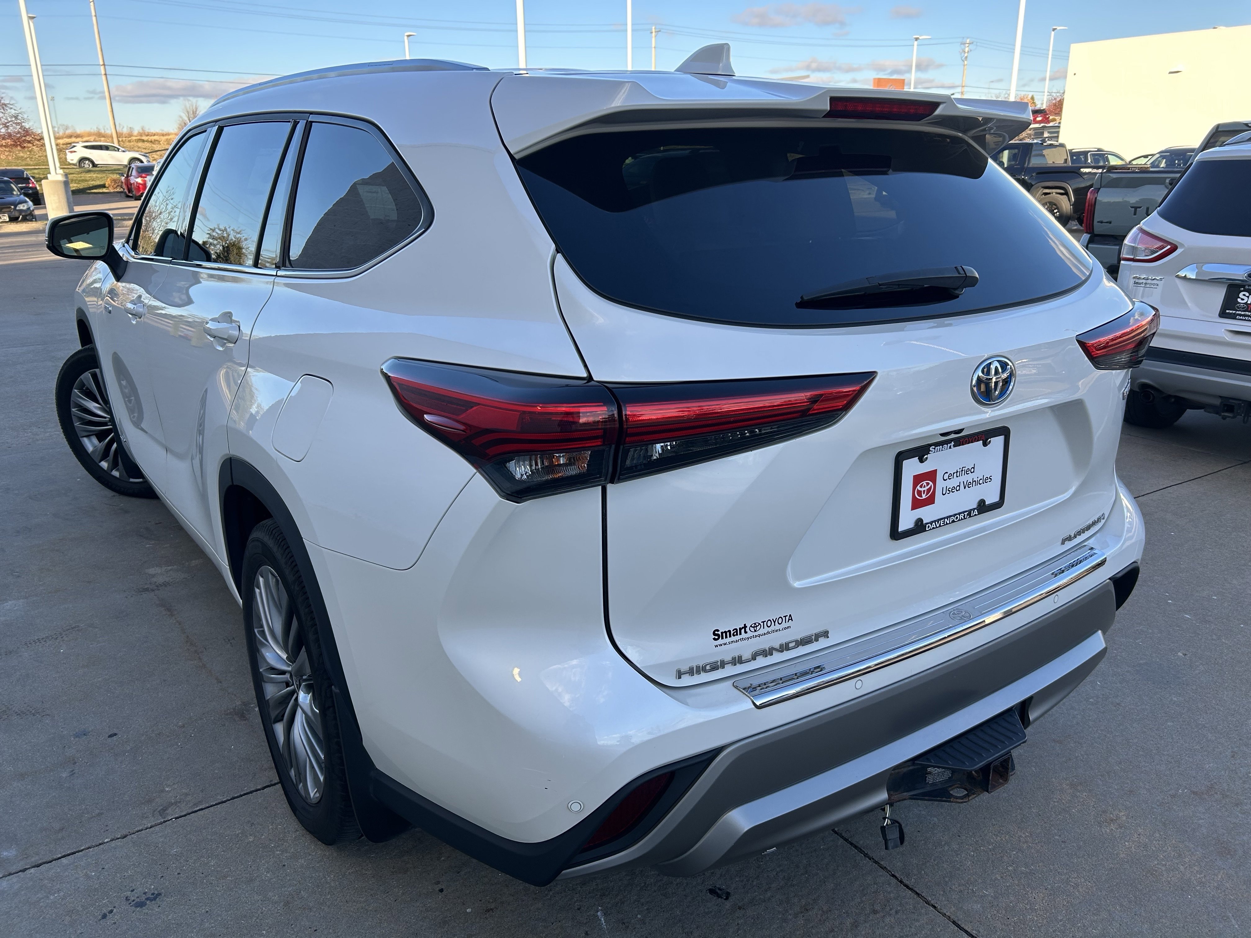 Certified 2021 Toyota Highlander Platinum image 4