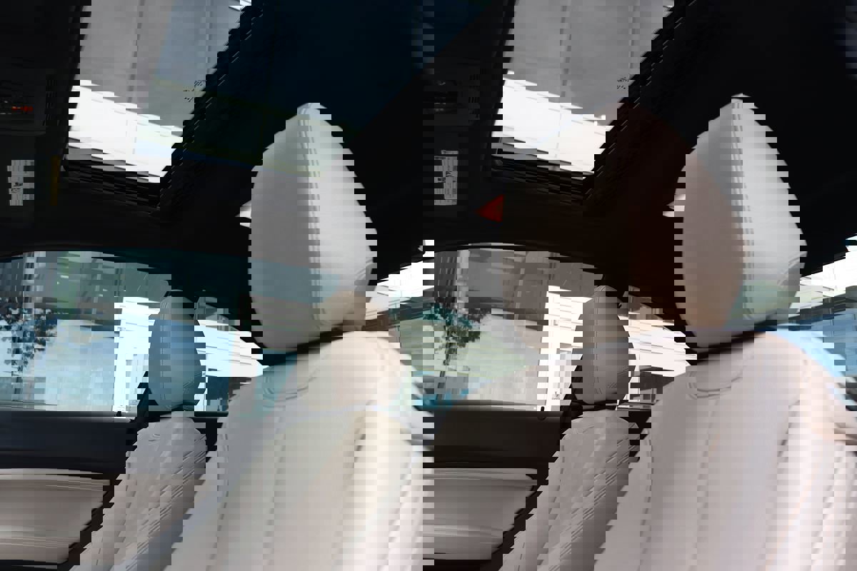 Used 2017 BMW 230i xDrive Coupe image 12