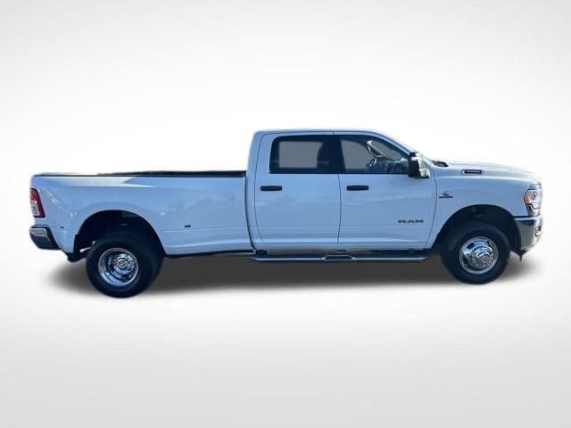 Used 2024 RAM 3500 Big Horn image 9