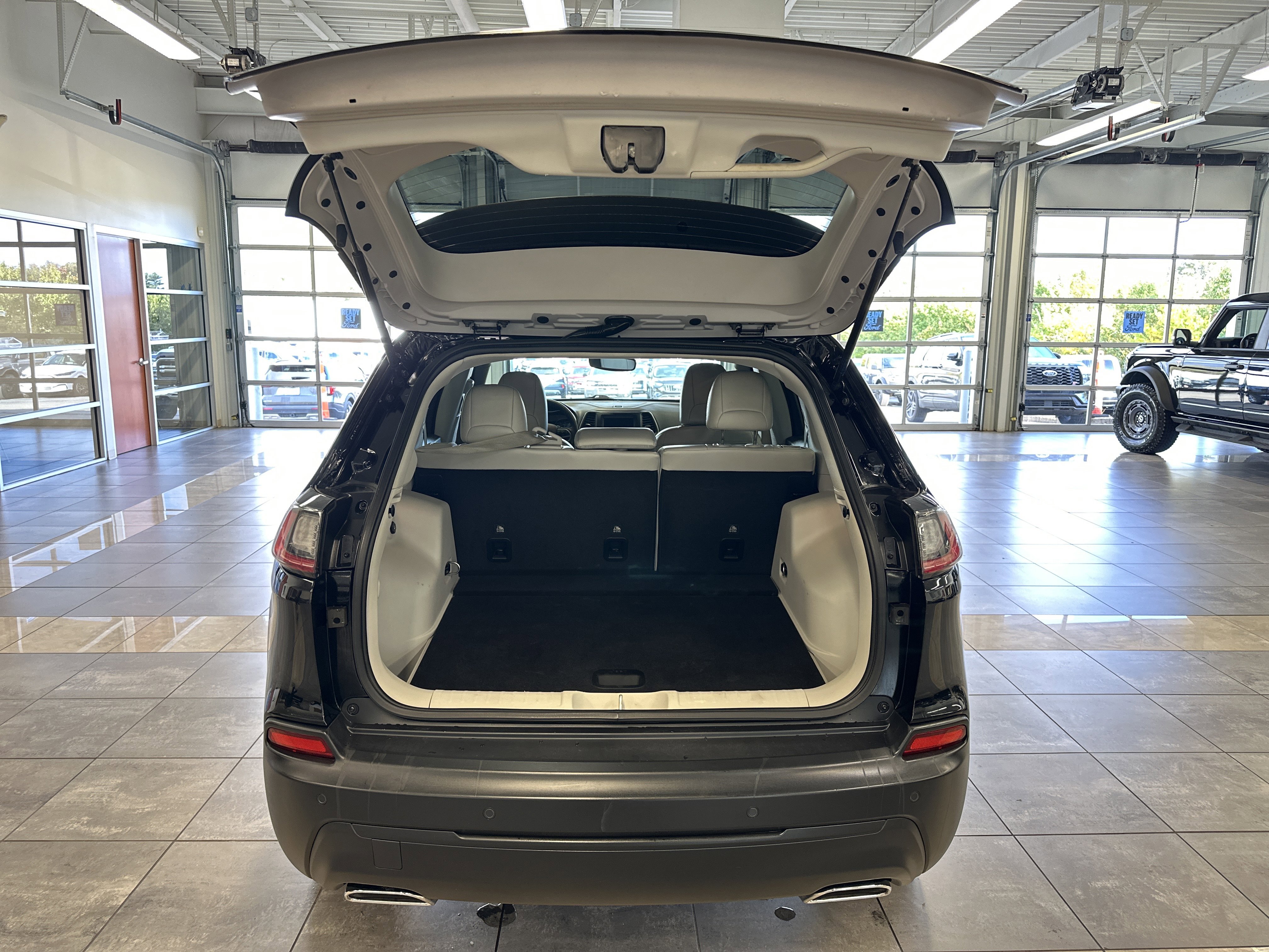 Used 2021 Jeep Cherokee Latitude Lux image 28