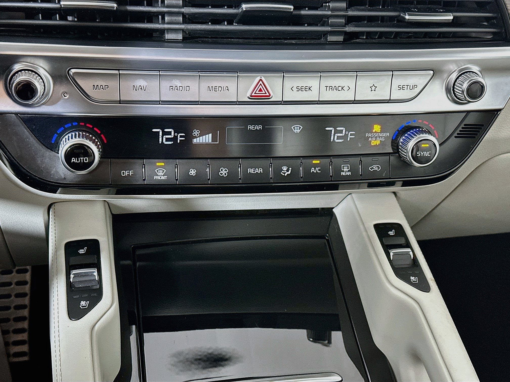 Certified 2021 Kia Telluride SX FWD image 16