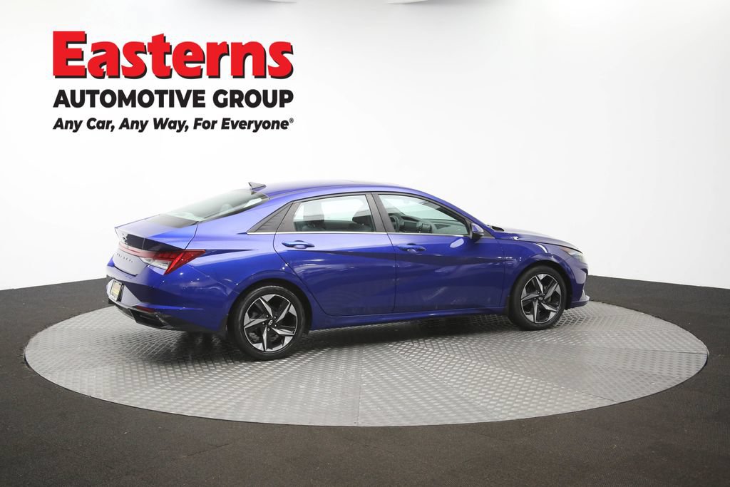 Used 2022 Hyundai Elantra SEL w/ Convenience + Premium Package FWD image 44