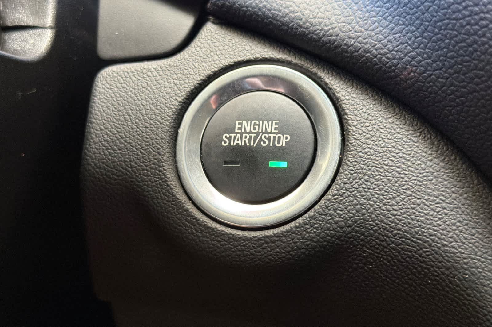 Used 2024 Chevrolet Equinox LT FWD image 24