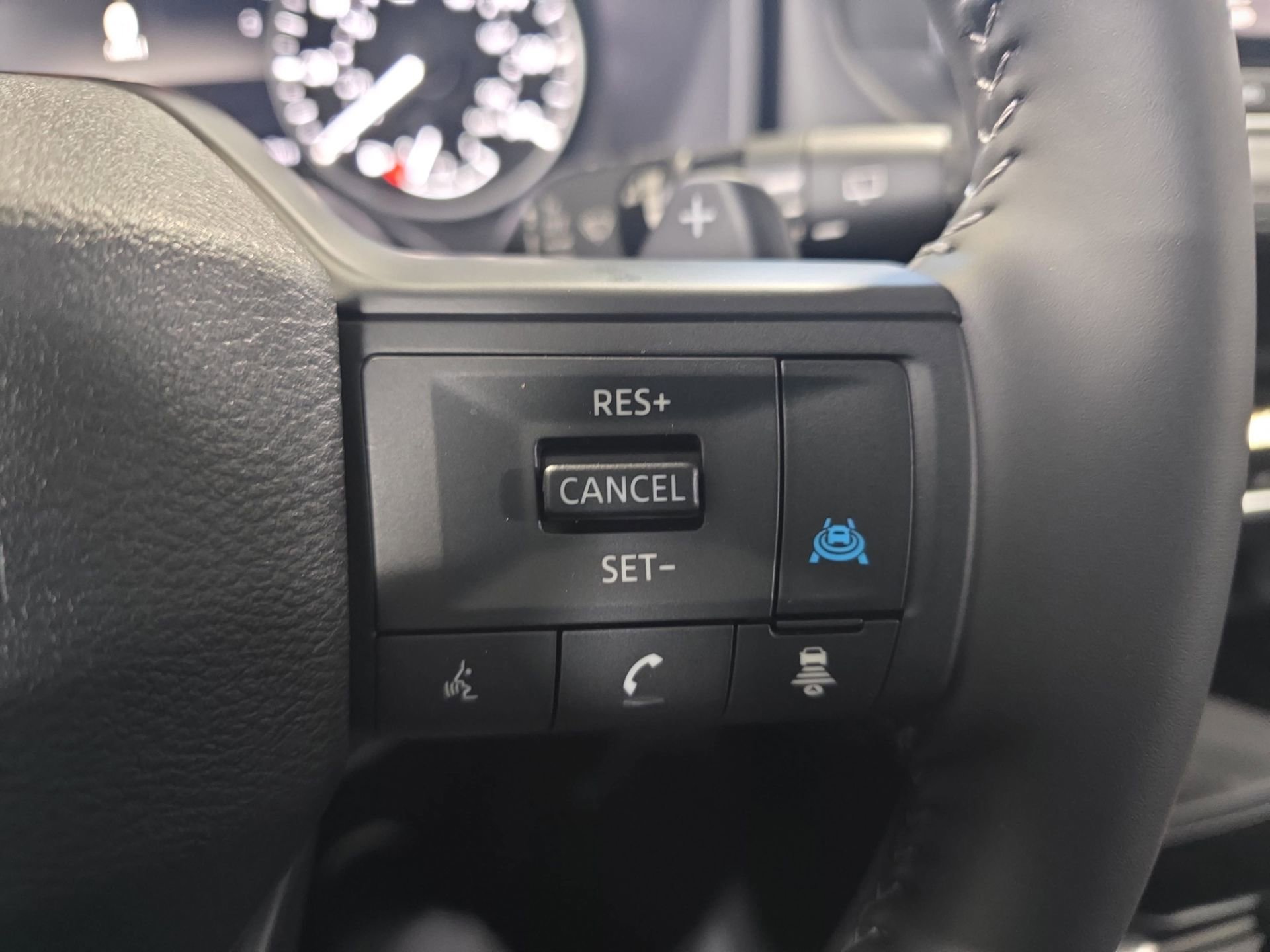 New 2026 Nissan Rogue SV w/ Cold Weather Package FWD image 18