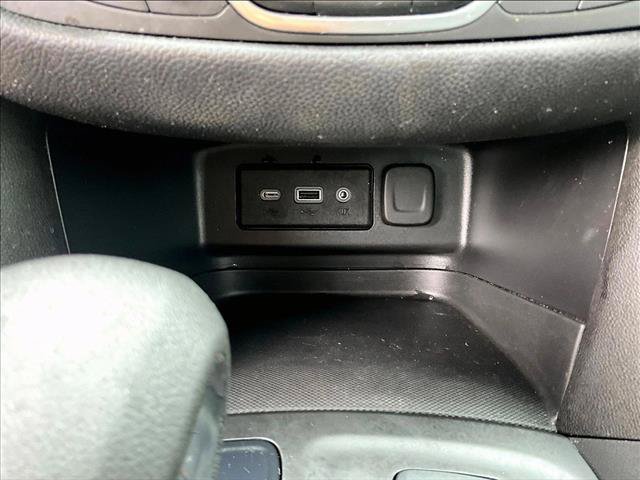 Used 2023 Chevrolet Equinox RS FWD image 27