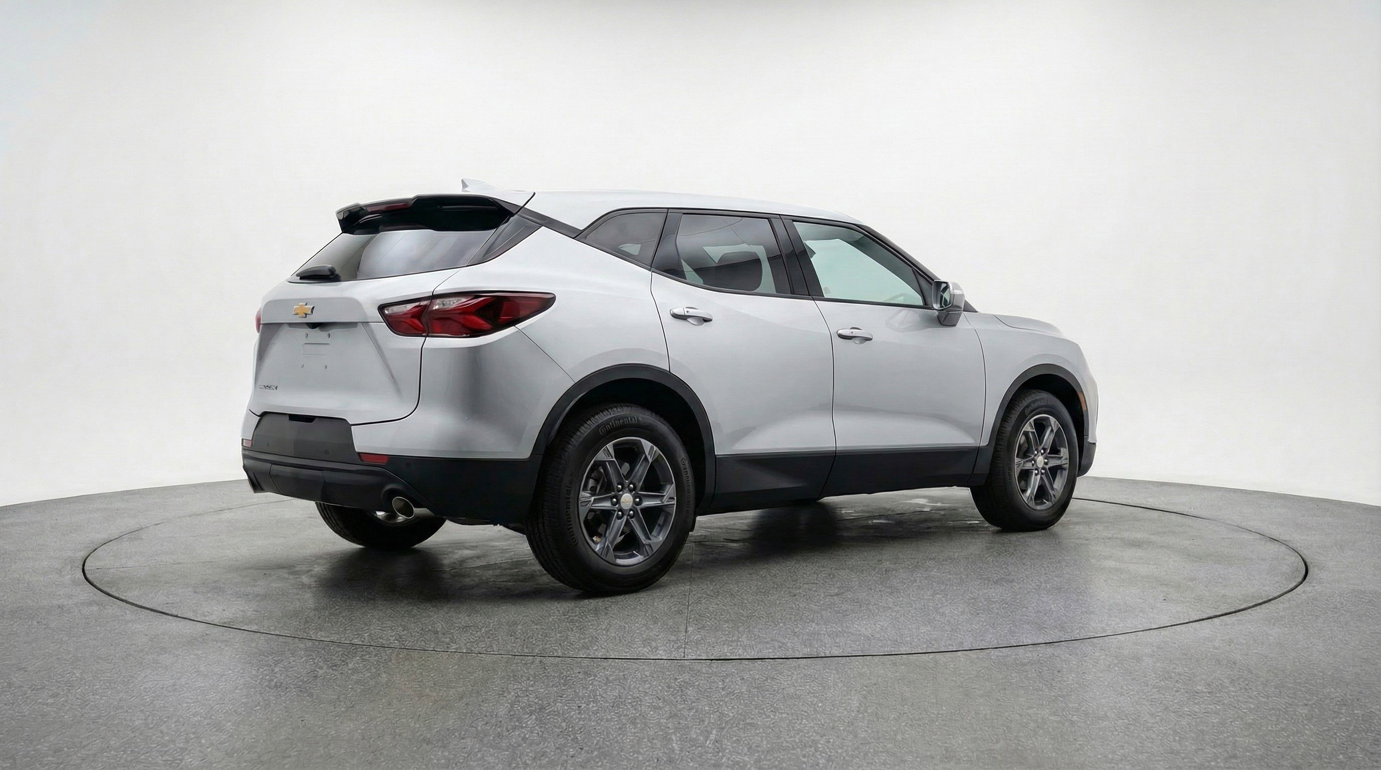 Used 2025 Chevrolet Blazer LT image 9