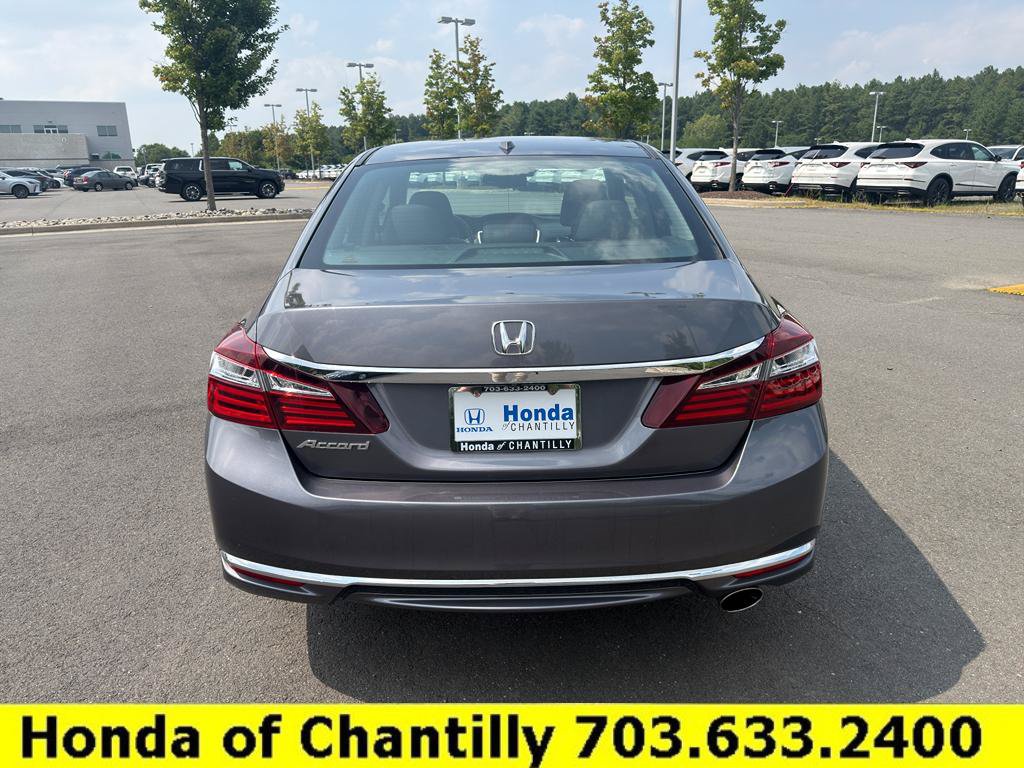 Used 2017 Honda Accord EX-L image 6