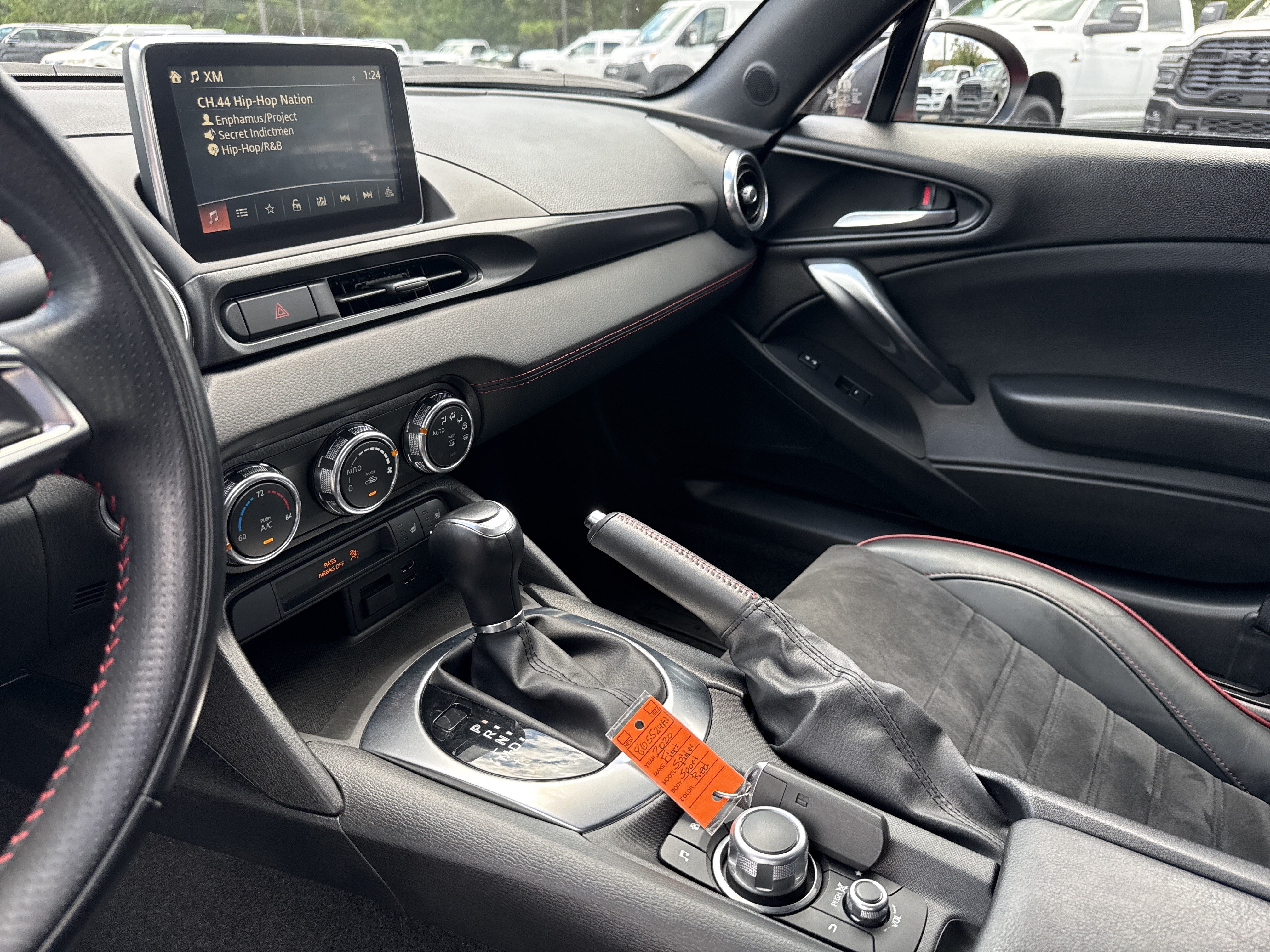 Used 2020 FIAT 124 Spider Abarth RWD image 24