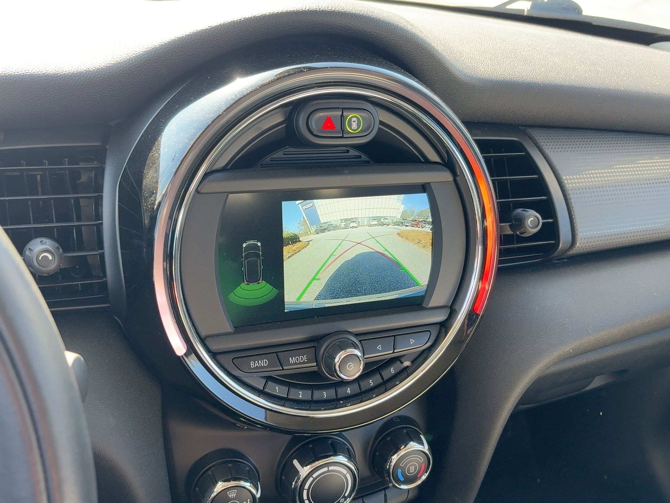 Used 2021 MINI Cooper 2-Door Hardtop image 23