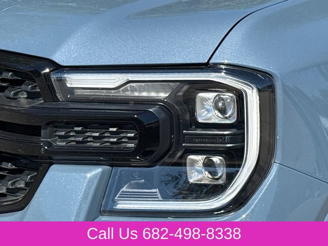 Used 2025 Ford Ranger Lariat w/ FX4 Off-Road Package AWD/4WD image 4